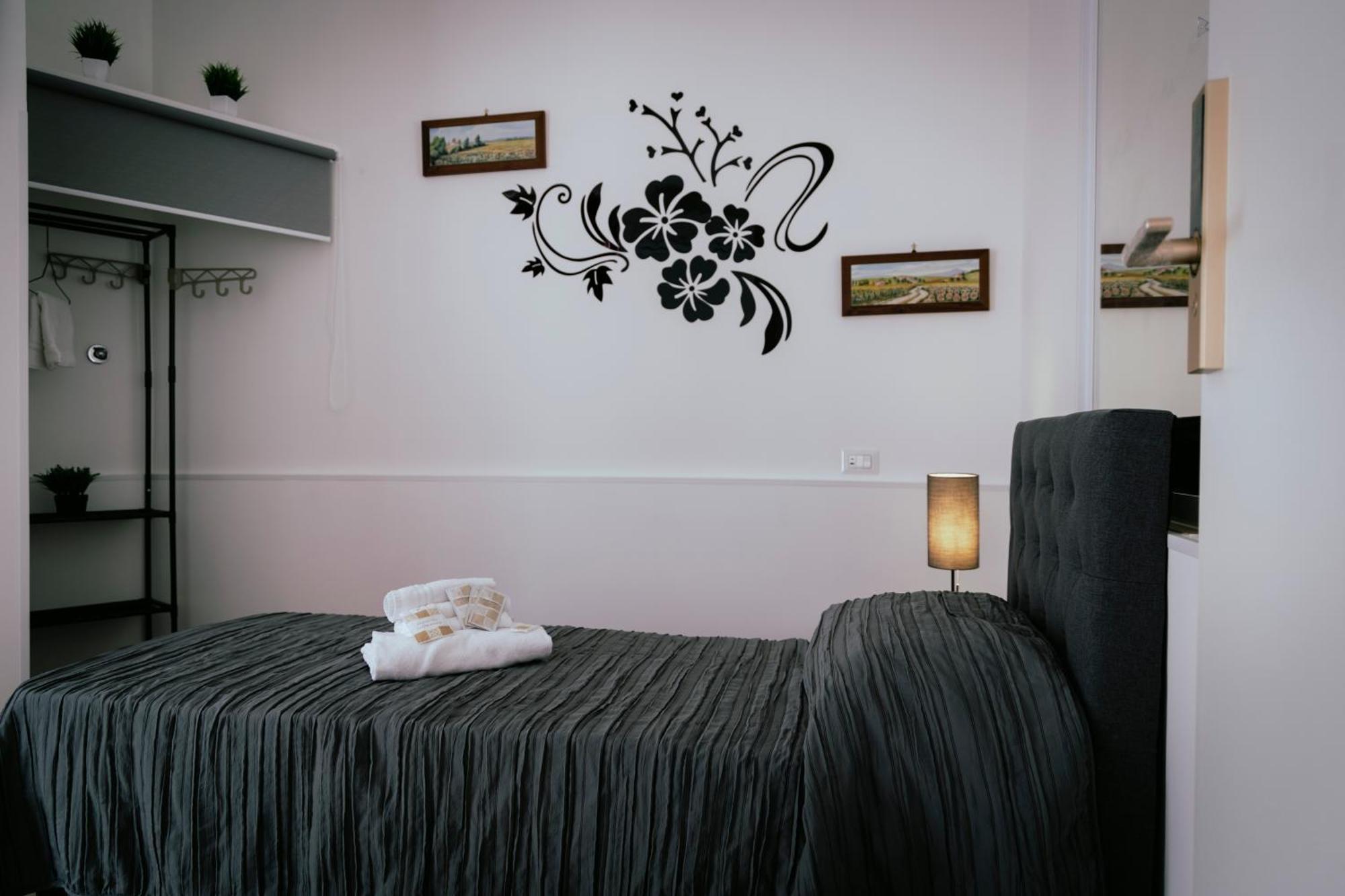 Guesthouse Aurora A.E. Rom Eksteriør billede